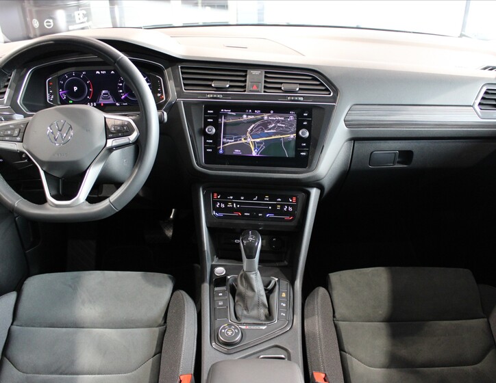 Volkswagen Tiguan 14