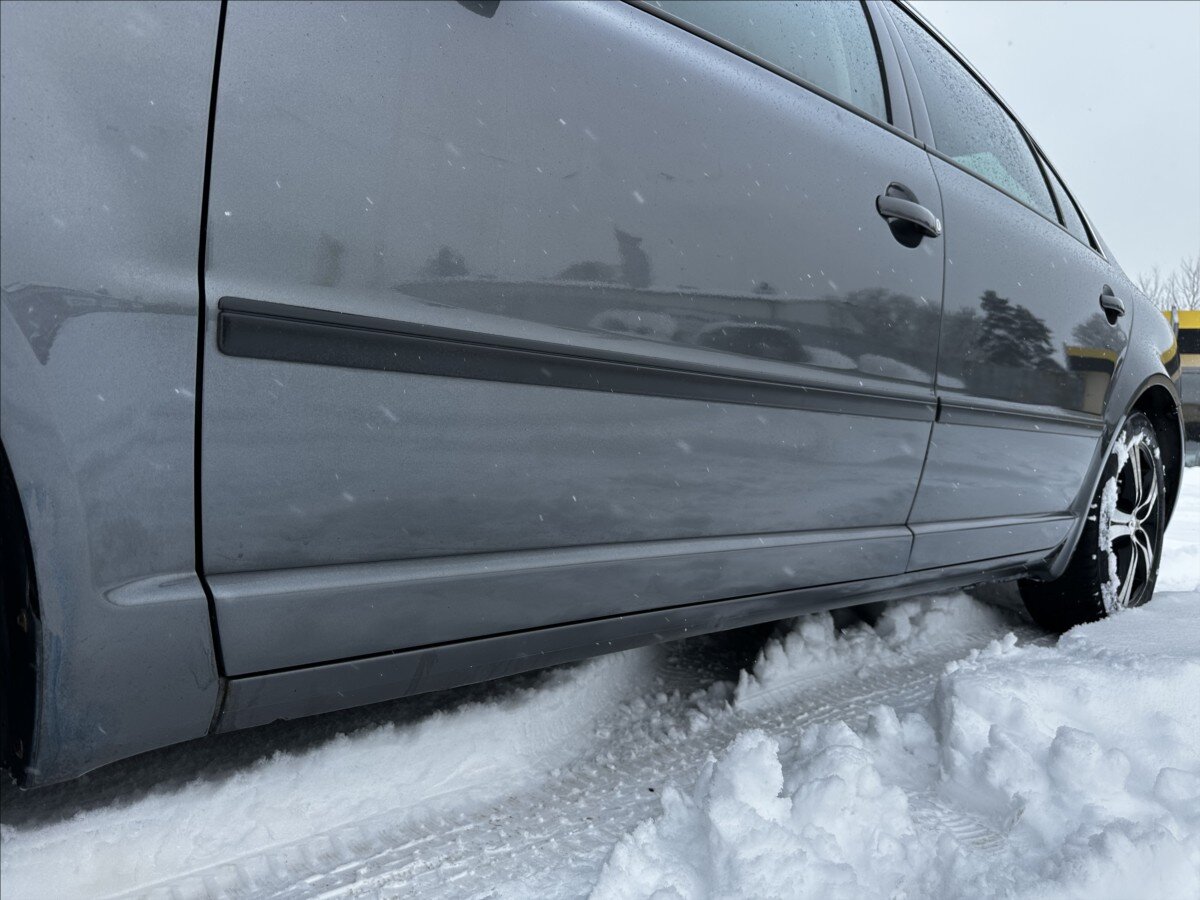 Škoda Superb Sedan 2,0 l 103 kw