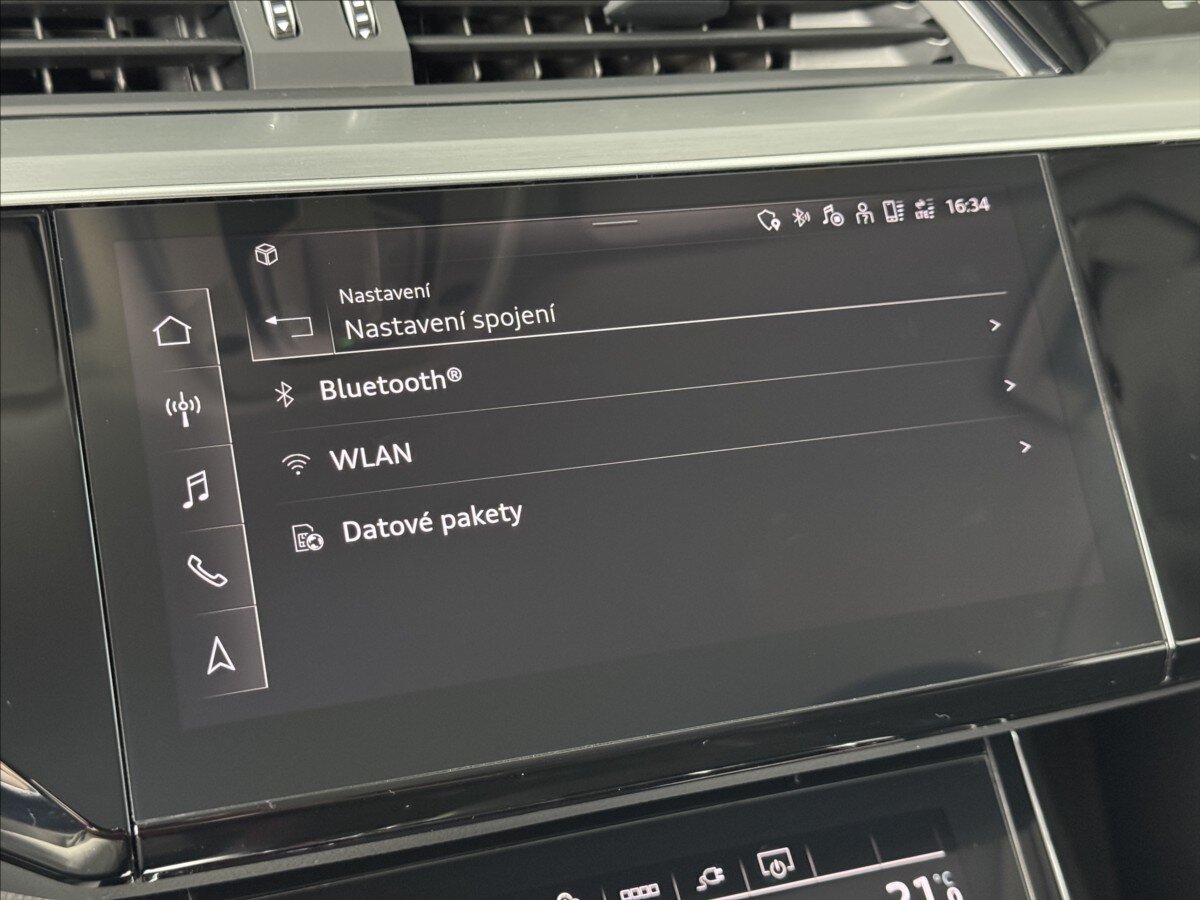 Audi e-tron SUV 0,0 300 kw