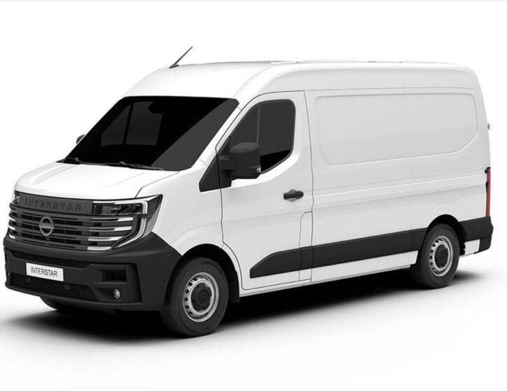 Nissan Interstar 1