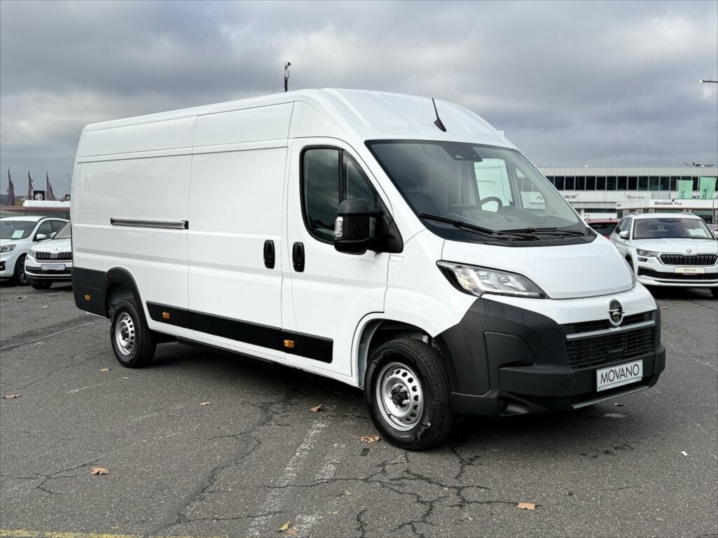 Opel Movano