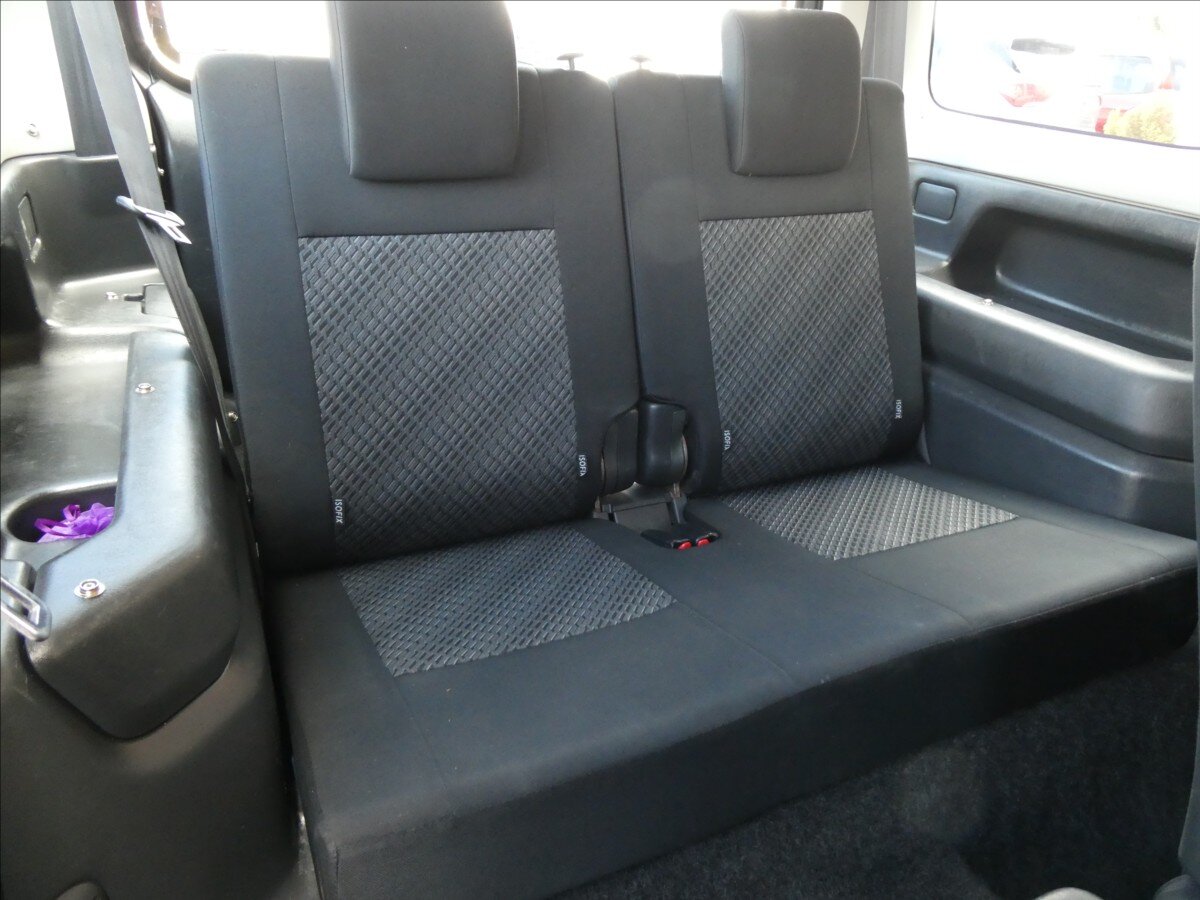 Suzuki Jimny SUV / Terénní 1,3 l 62 kw