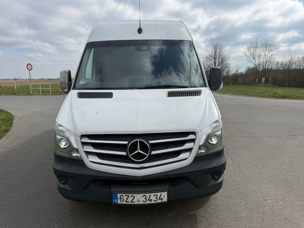 Mercedes-Benz Sprinter Skříň 3,0 l 140 kw