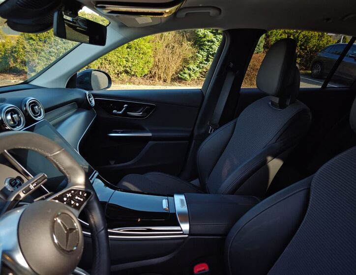 Mercedes-Benz GLC 10