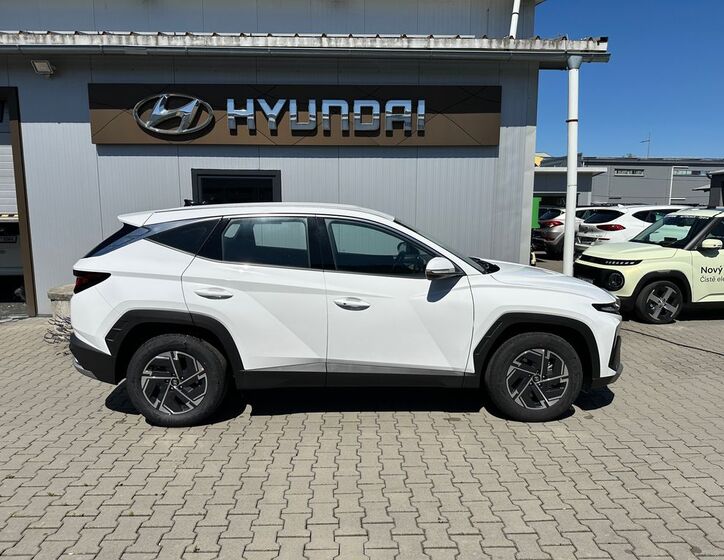 Hyundai Tucson 4