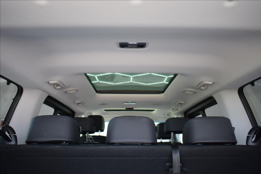 Hyundai Staria MPV 2,2 l 130 kw