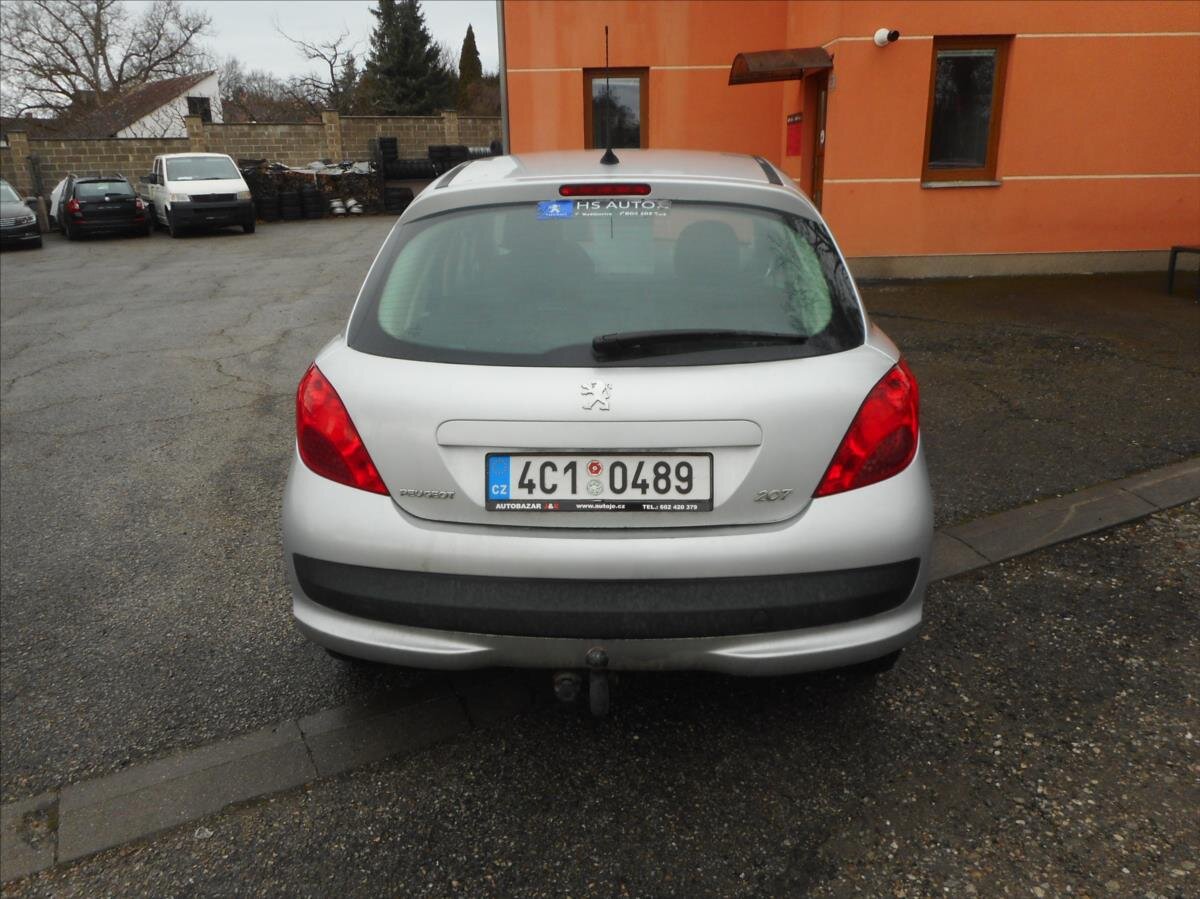 Peugeot 207 Hatchback 1,4 l 54 kw
