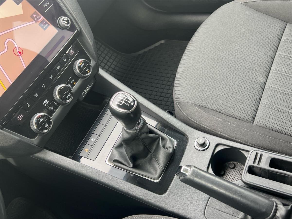 Škoda Octavia Kombi 2,0 l 110 kw