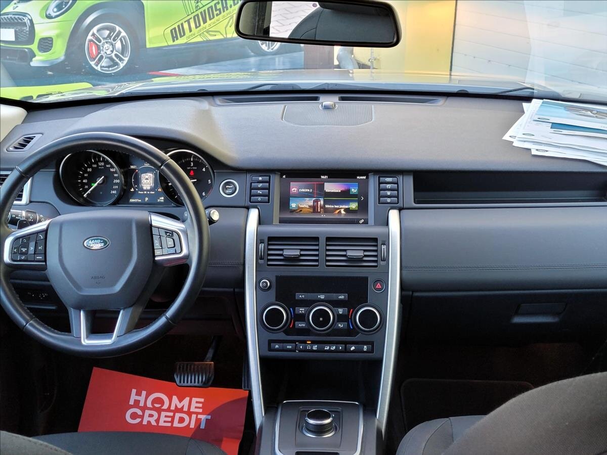 Land Rover Discovery Sport SUV / Terénní 2,0 l 110 kw