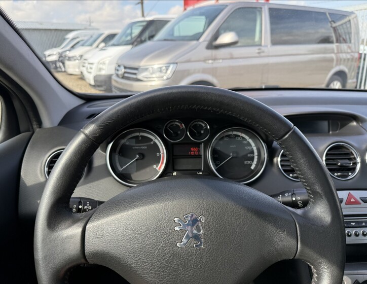 Peugeot 308 10
