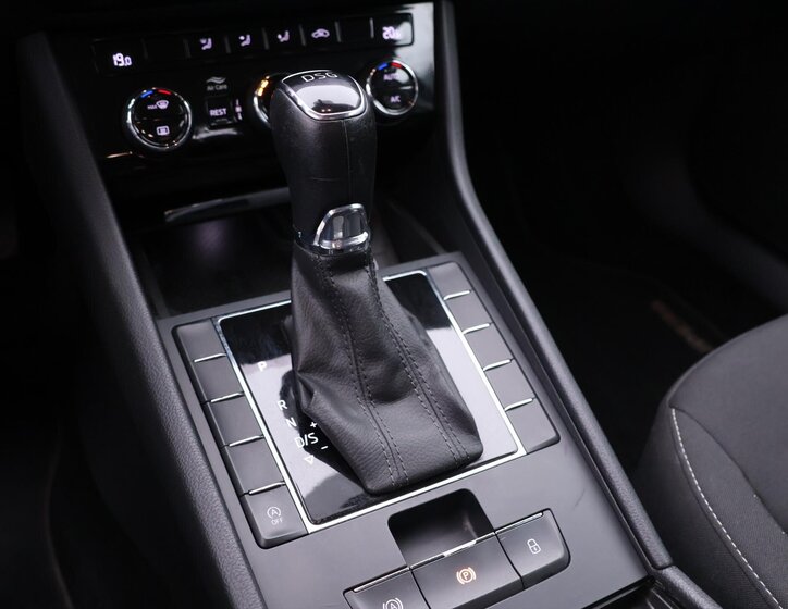 Škoda Superb Kombi 2,0 l 110 kw