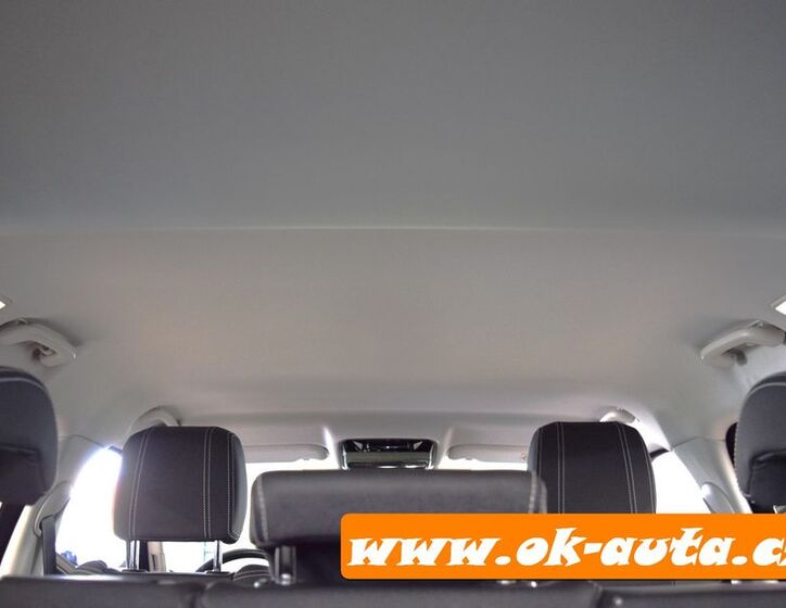 Land Rover Range Rover Velar 21