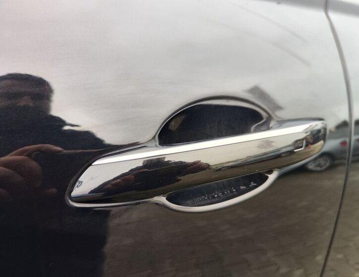 Ostatní Ostatní SUV 3,5 l 279 kw