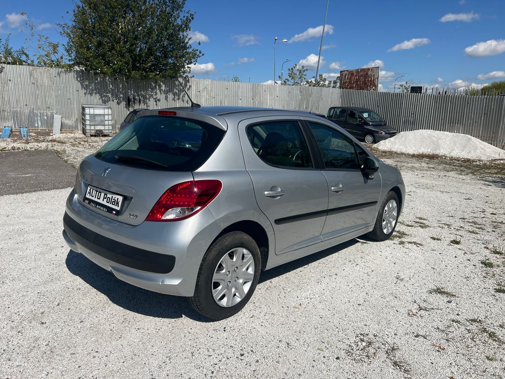 Peugeot 207