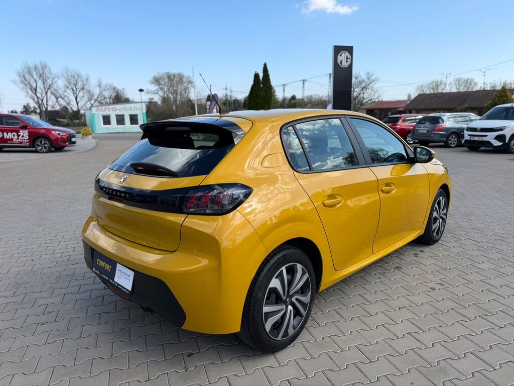 Peugeot 208 Hatchback 1,2 l 74 kw