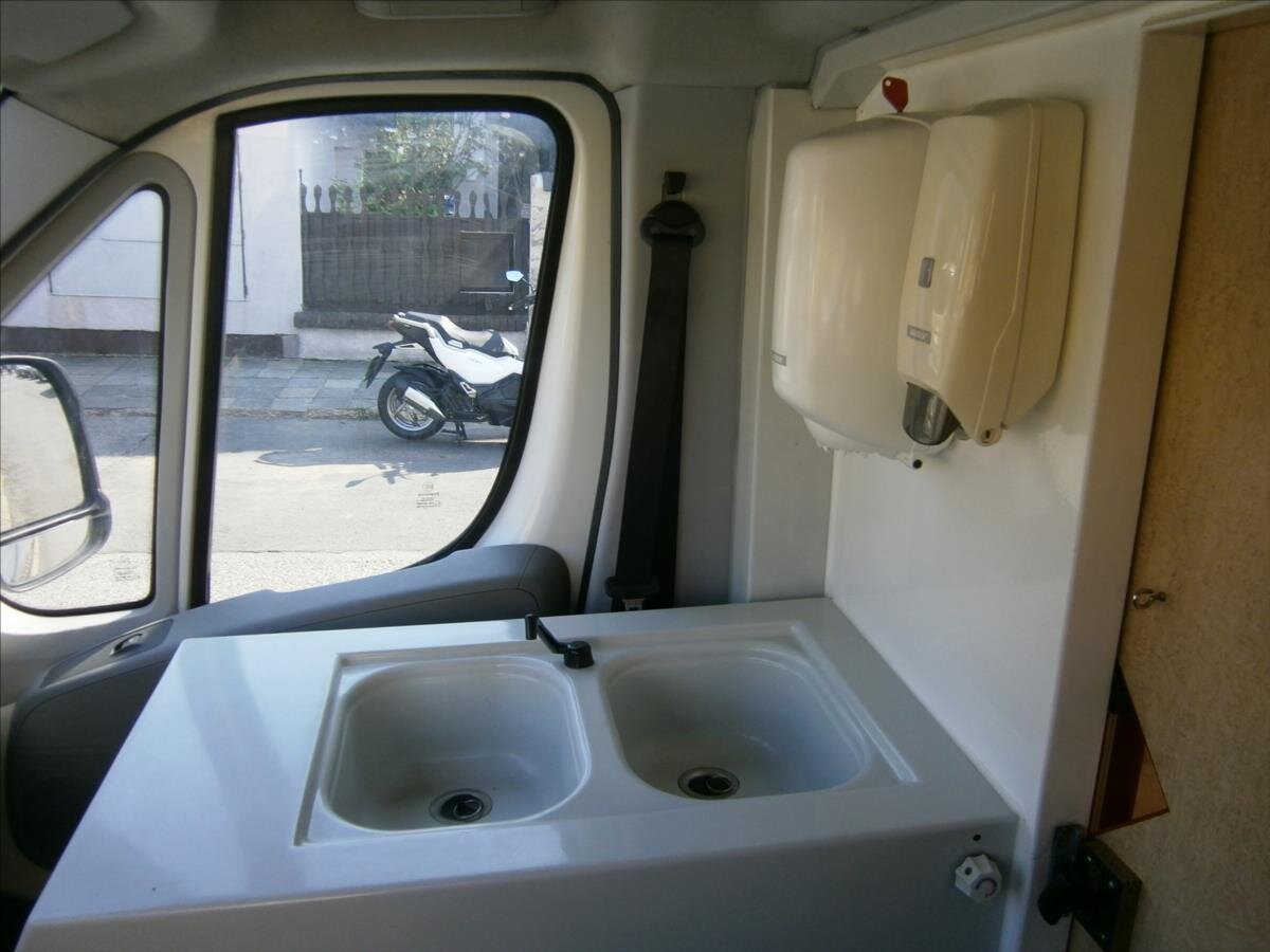 Fiat Ducato Skříň 2,2 l 74 kw