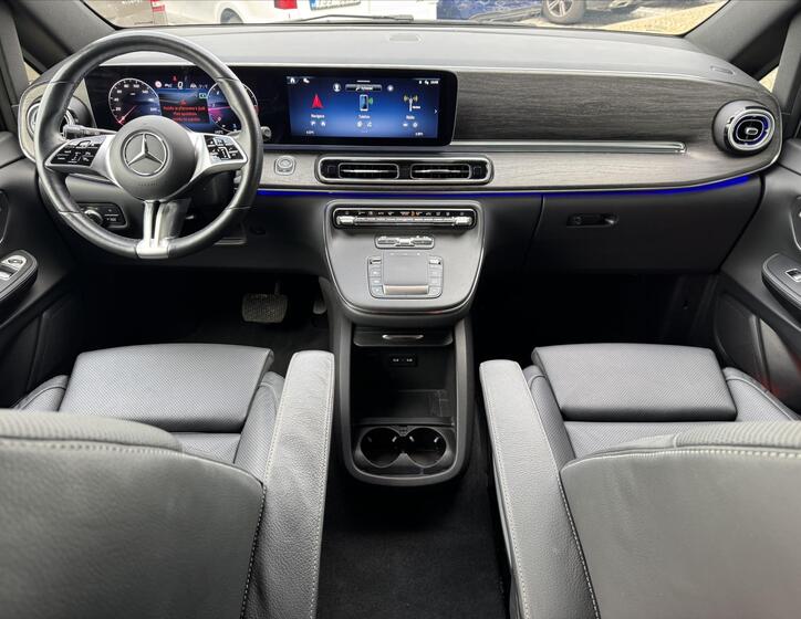 Mercedes-Benz Třídy V 27