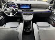 Mercedes-Benz Třídy V 27