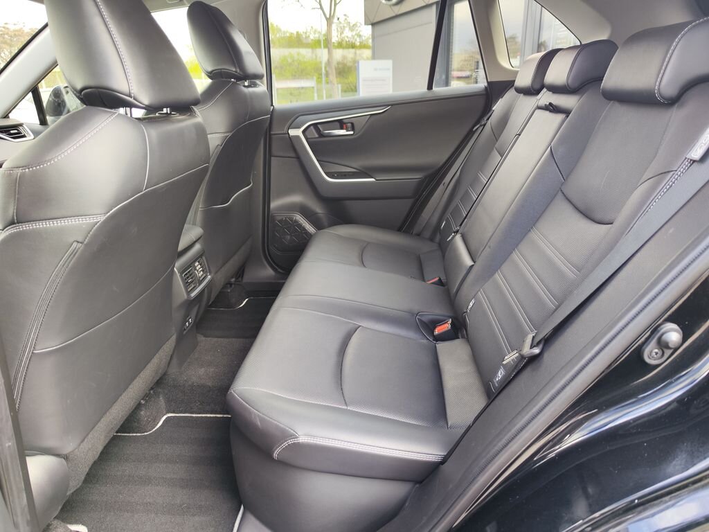 Toyota RAV4 SUV / Terénní 2,5 l 163 kw