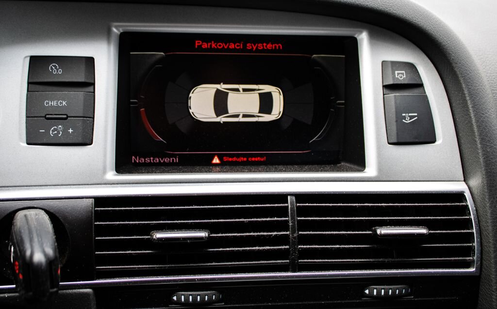 Audi A6 Sedan 3,0 l 176 kw