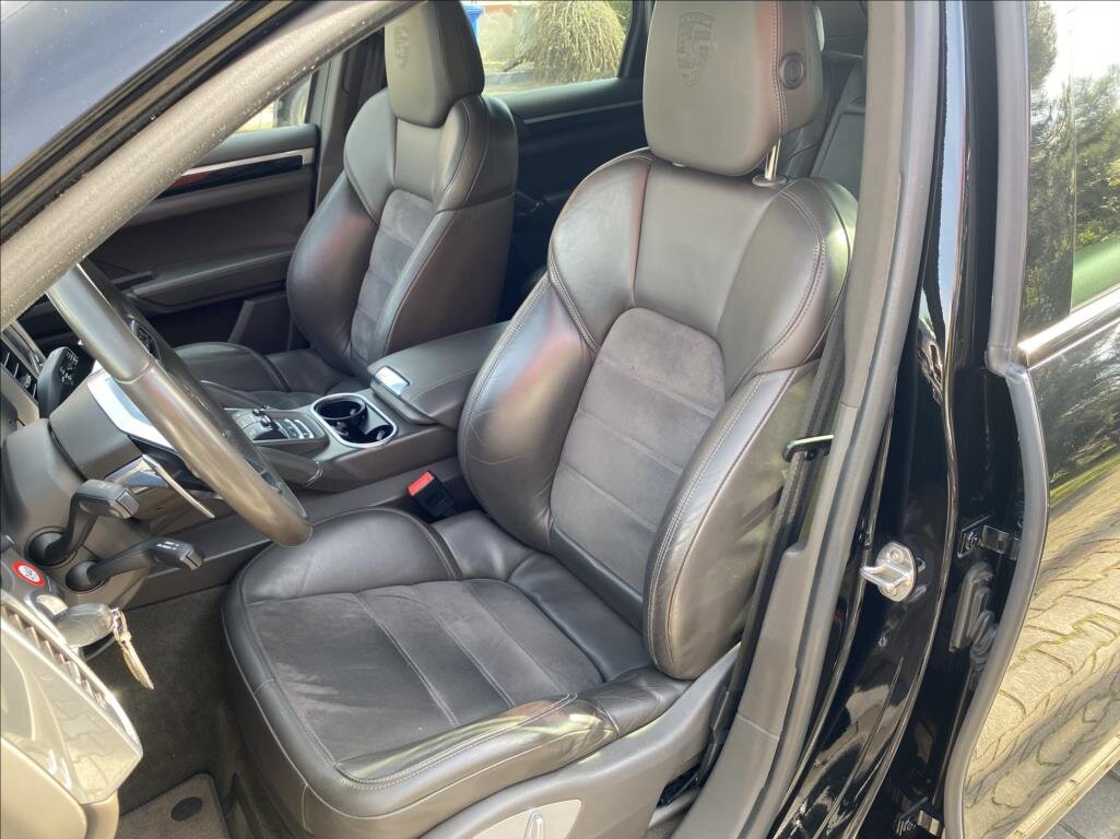Porsche Cayenne SUV / Terénní 3,0 l 184 kw