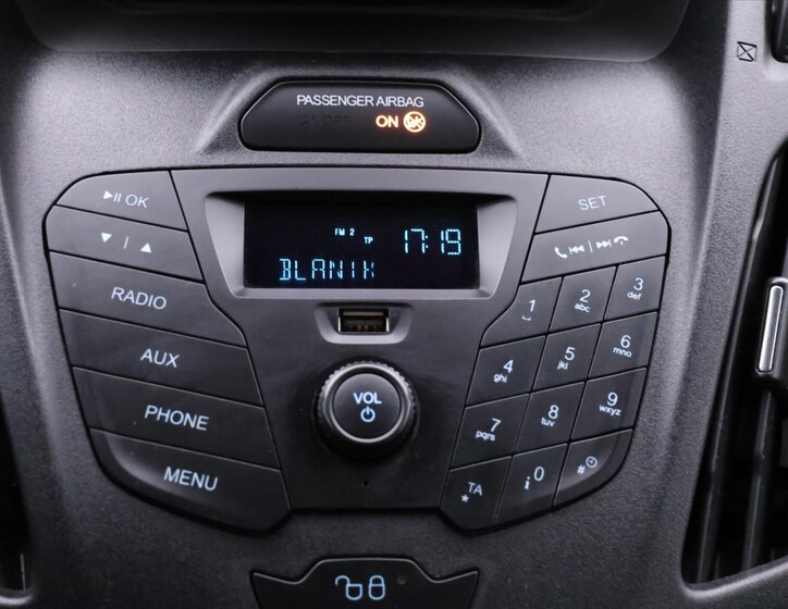 Ford Tourneo Connect 17