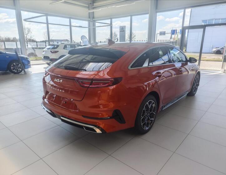 KIA ProCeed 5