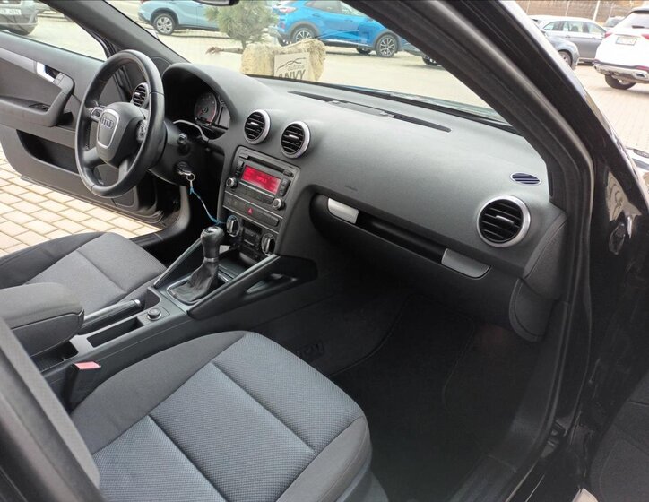 Audi A3 Hatchback 1,6 l 77 kw