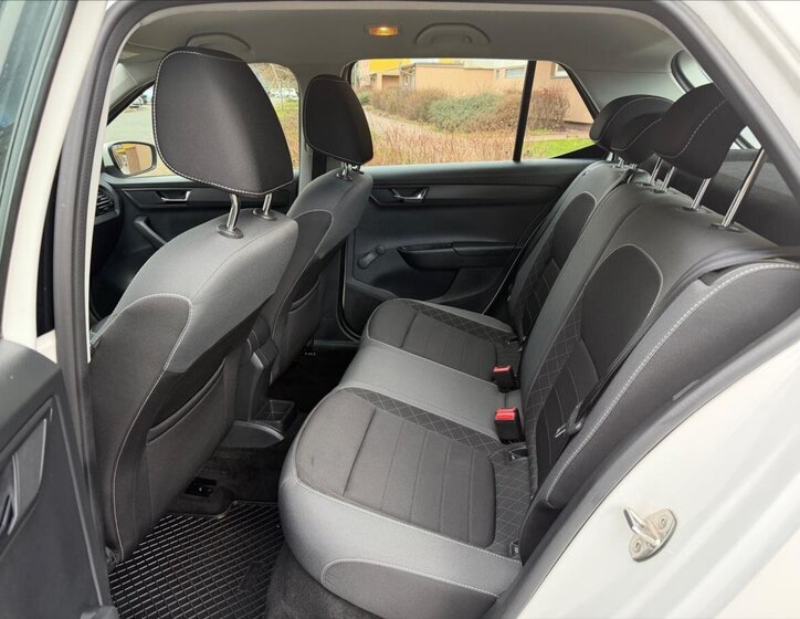 Škoda Fabia Hatchback 999,0 70 kw