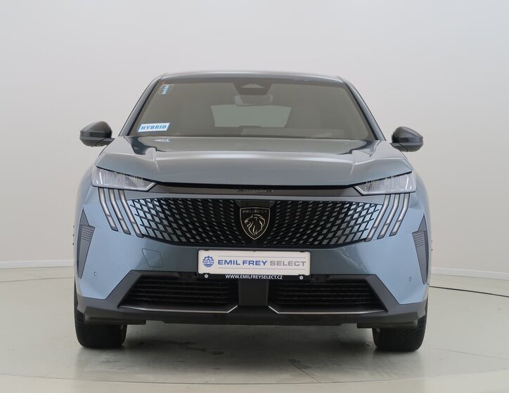 Peugeot 3008 SUV / Terénní 1,2 l 100 kw