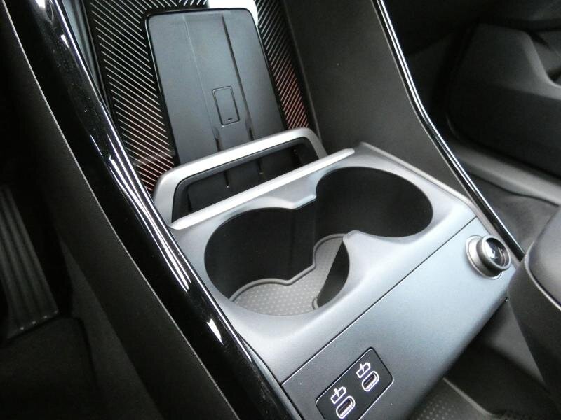 BMW X1 SUV 1,5 l 100 kw