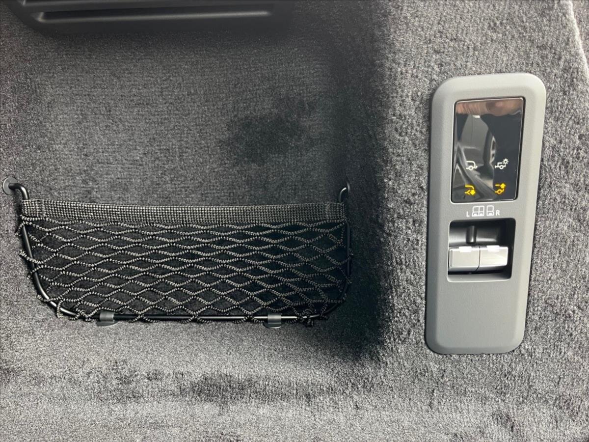 Land Rover Range Rover Sport SUV / Terénní 3,0 l 338 kw