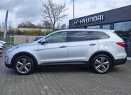 Hyundai Grand Santa Fe 8