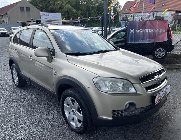 Chevrolet Captiva 8