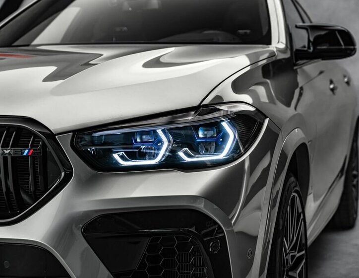 BMW X6 SUV / Terénní 4,4 l 460 kw