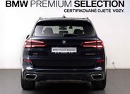 BMW X5 SUV 4,4 l 390 kw