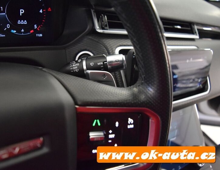 Land Rover Range Rover Velar SUV 2,0 l 150 kw