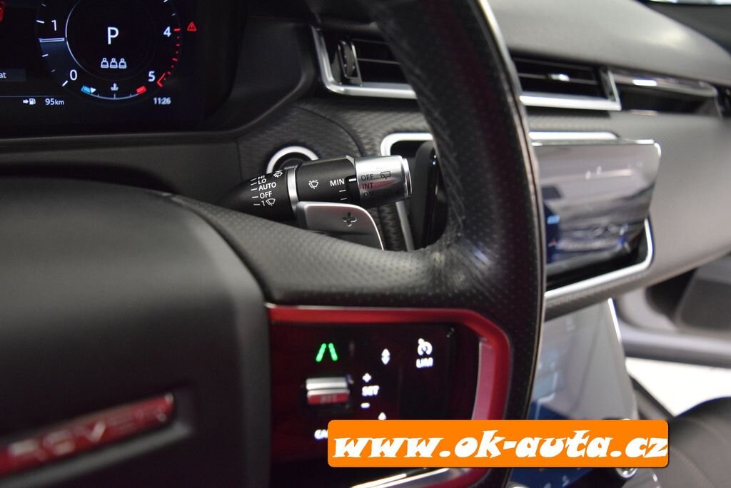 Land Rover Range Rover Velar SUV 2,0 l 150 kw