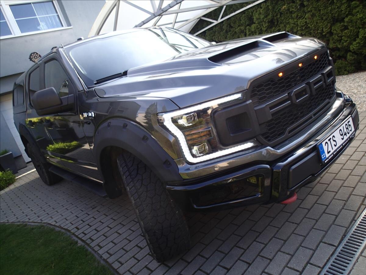 Ford F-150 Pick-up 5,0 l 287 kw