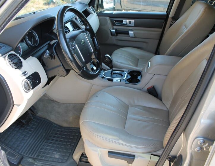 Land Rover Discovery SUV / Terénní 3,0 l 155 kw