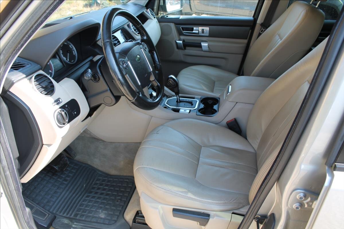 Land Rover Discovery SUV / Terénní 3,0 l 155 kw