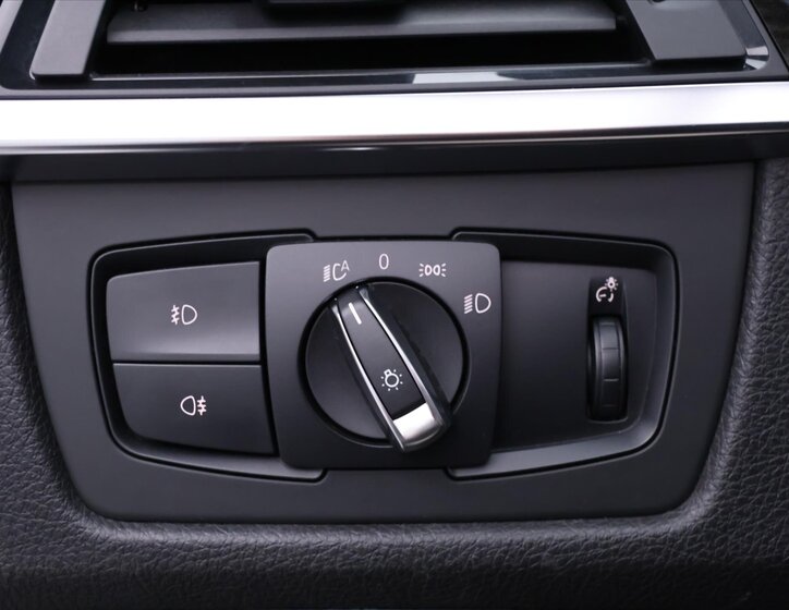 BMW Řada 4 Kabriolet 2,0 l 135 kw