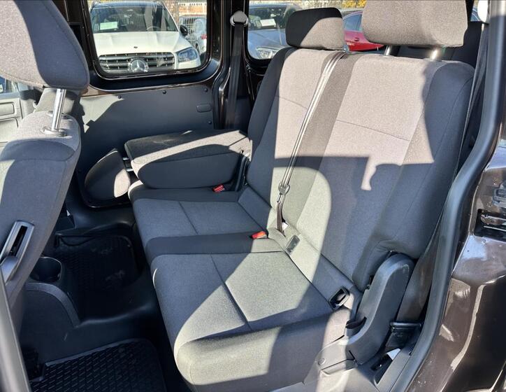 Volkswagen Caddy 10