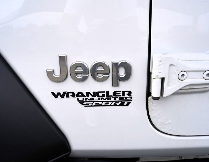 Jeep Wrangler SUV / Terénní 2,1 l 147 kw
