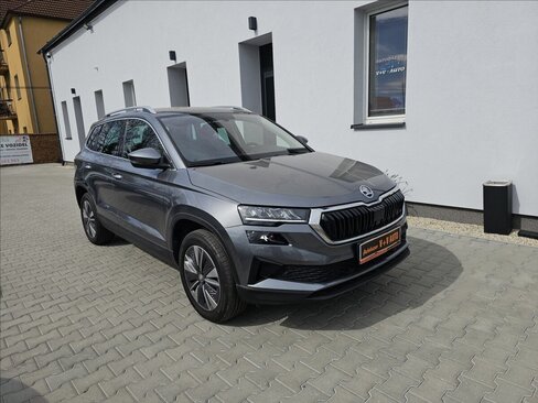 Škoda Karoq Kombi 1,5 l 110 kw