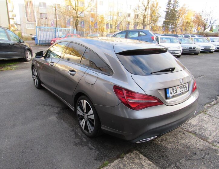 Mercedes-Benz CLA Kombi 2,1 l 100 kw