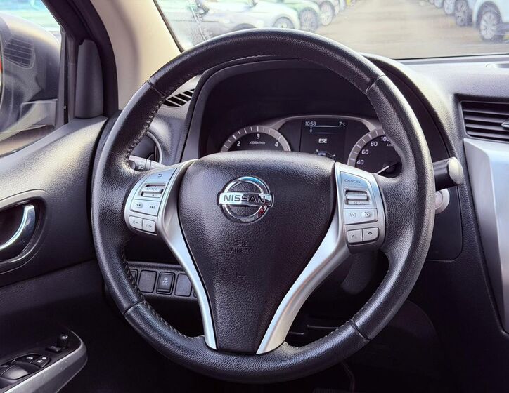Nissan Navara 15