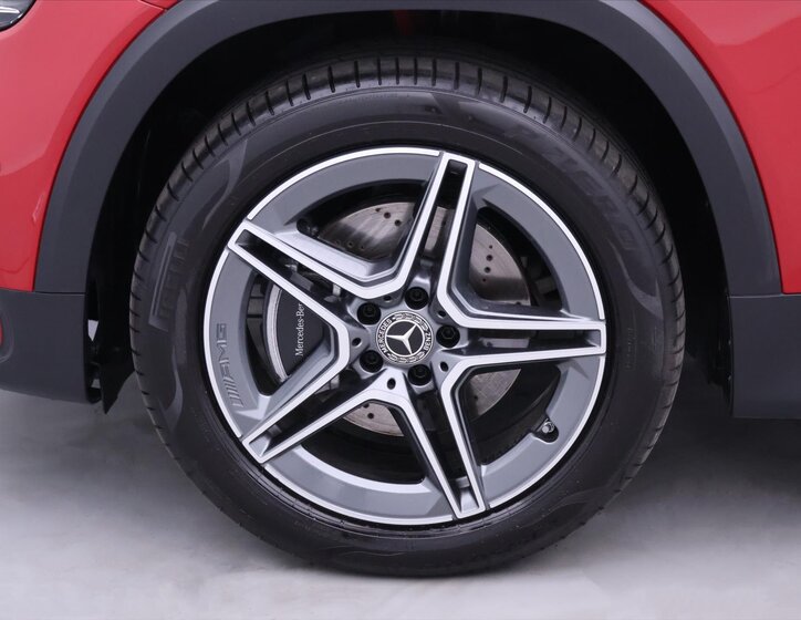 Mercedes-Benz GLB SUV / Terénní 2,0 l 110 kw