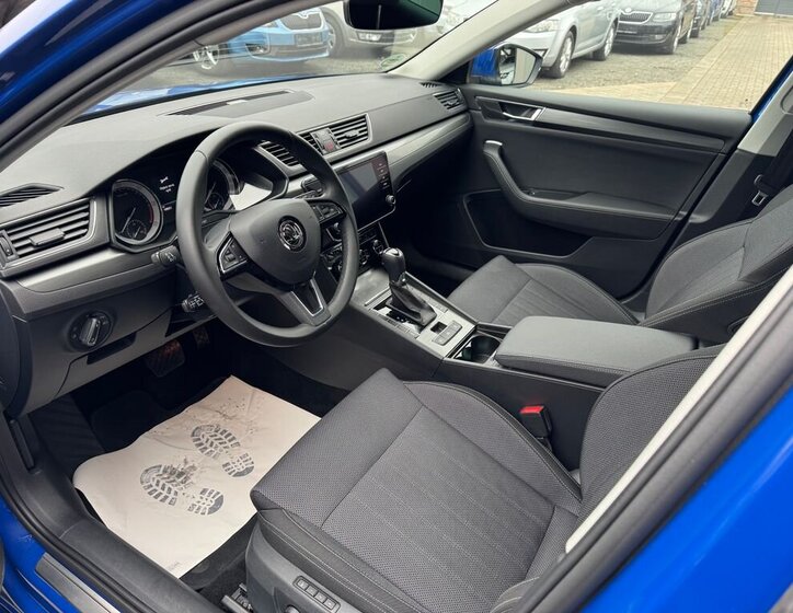 Škoda Superb Liftback 2,0 l 110 kw