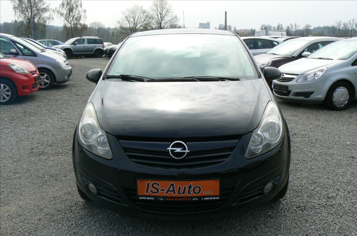 Opel Corsa Hatchback 1,4 l 66 kw